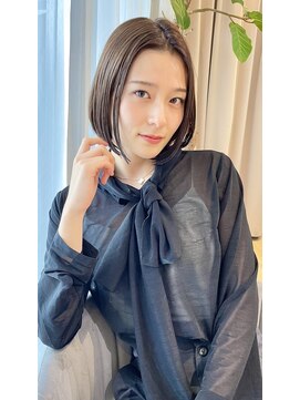 イデアル(Ideal) ボブ/ミニボブ/切りっぱなしボブ/前下がり/前下がりボブ/韓国