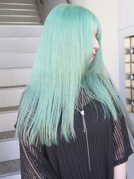 プネル 渋谷(PUNEL) グリーン ケアブリーチ 渋谷 佐藤