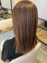 エム(emu)&nbsp;髪質改善30代40代50代/似合わせ大人可愛い叶えます/ミディアム