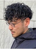 ダークアッシュニュアンスパーマ韓国マッシュベリーショート