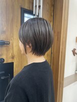 フゥカ 類家店(fuka)&nbsp;青森八戸ハイライトグレージュショート20代30代40代50代