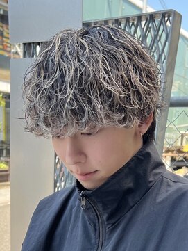 フィフス トウキョウ (fifth TOKYO) シャドウパーマ波巻きツイストスパイラルパーマハイライトパーマ