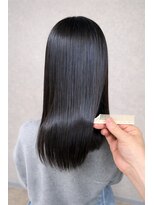 リア トーキョー(Lia TOKYO)&nbsp;髪質改善×酸性ストレートで叶うツヤツヤストレート/門前仲町