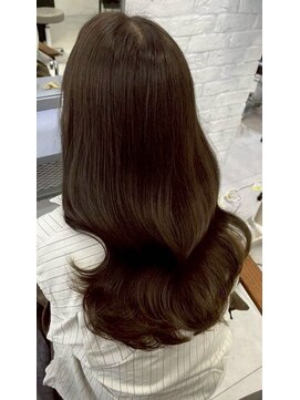 シェノン 西梅田(CHAINON) 髪質改善/縮毛矯正/レイヤーカット/くびれヘア/西梅田