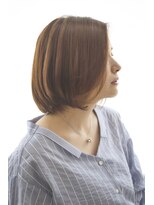 ニーナ せんげん台(nina)&nbsp;シルエットが綺麗に見えるスタイル・大人カジュアル