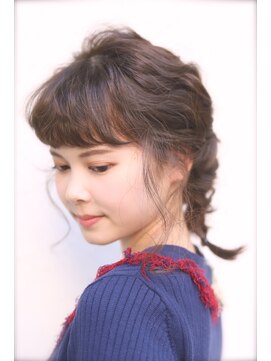 マルパマーパマーパ(marpa marpa marpa) ミディアムでも編み込み風アレンジ