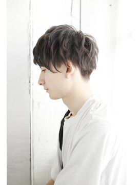 シュシュット(chouchoute) フェザーマッシュ/ワイルドアップバング/ソフトツーブロック/009