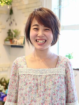 フェイスアンドヘアサロン スピカ(face&hair salon spica)の写真/【ダメージレス】おしゃれとキレイを両方大切にしております☆白髪をカバーしながら、オシャレも楽しめる。