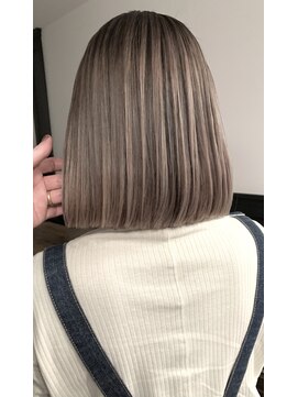 シフト ニュートラル(SHIFT N) バレイヤージュ