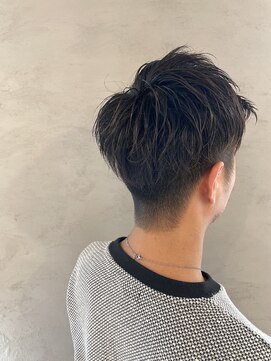 ルプスヘア(L.p.s hair) アップバングワンブロックショート