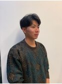 メンズ センターパート短髪ナチュラル 黒髪暗髪