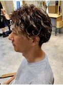 ツイスパセンターパートマッシュ波巻きダウンパーマメンズ目黒