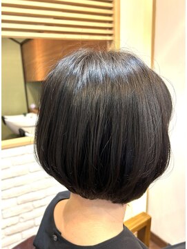 ヘアー グリーン(hair green) 丸みボブ/ ショート40代50代60代