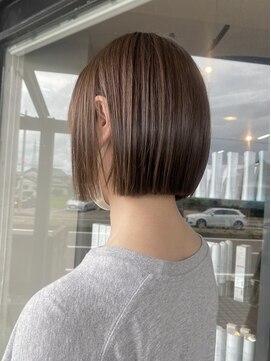 アリカ(arika) ミニボブ/オリーブベージュ