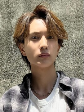 ロンド アンブル 四条烏丸(Lond ambre) センターパート/眉毛/短髪/メンズカット