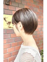 ウィローズ(WILLOW'S)&nbsp;大人可愛い20代30代40代黒髪前下がりショートボブ丸みショート◎