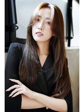 ザシェノンアオヤマ(THE CHAINON AOYAMA) ナチュラルストレート