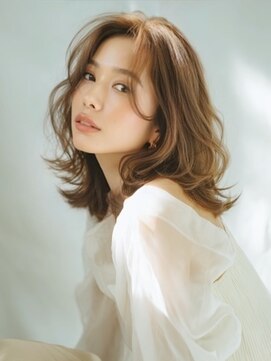 アルトリスト(Altruist Aging×HAIR&SPA) ★ダークアッシュ大人ガーリーボブ着物ミディアムレイヤーカット