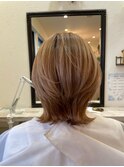 艶感引き立つ大人ショート
