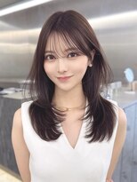 マウルルナ(MAEUL luna)&nbsp;レイヤーカット　ワンカール　流し前髪『MAEUL luna 桔川』