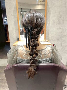 アフィナー(Afinar) 【横浜/横浜駅】お呼ばれに◎編み下ろしリボンアレンジ