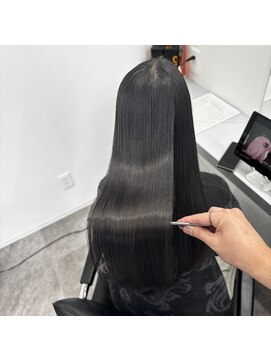 トイロ ウィステリア(toiro wisteria) 髪質改善縮毛矯正【髪質改善ストレート】