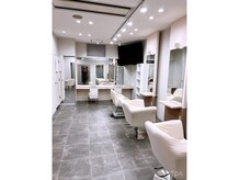 ヘアメイク ジェイエムの雰囲気（リニュ-アル7:00からOK（早朝料金有り）10時以降ヘアセット￥4400）