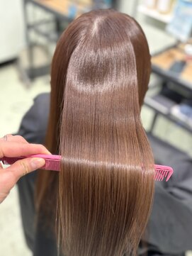 エスト 小倉(est) ブラウンカラー/プレミアム髪質改善トリートメント/ロング