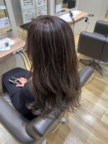 フェリエットバイビークール(feliette by Be-COOL)&nbsp;白髪ぼかし×ベージュカラー 大人の柔らかロング