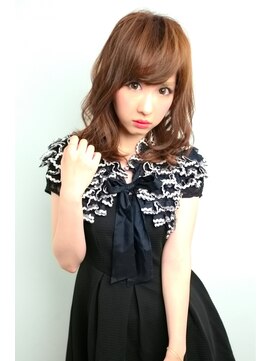 アクティフ(actif) 上品なニュアンスウェーブセミディー