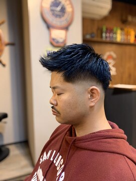 バーバー スタジオ ラフテル(Barber Studio RAFTEL) ローフェード、ジェットモヒカン