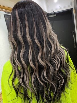 ディーシー 渋谷店(D.C) アッシュ／ベージュ／バレイヤージュ／ハイライト