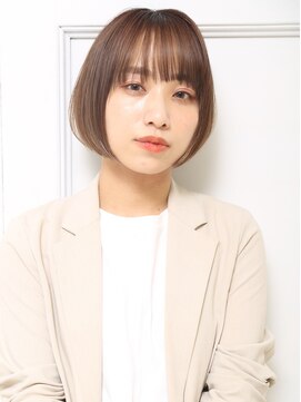 クラッチ 天王寺(CLUTCH) ナチュラル艶髪ストレートボブa6