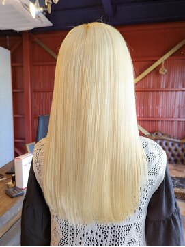 アトリエ バロッコ(atelier Barocco) 館長の絶品クリーミーブロンド