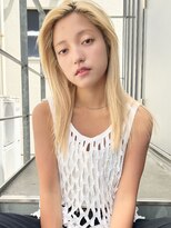 ココ 原宿(KOKO)&nbsp;ブロンド黒髪小顔クラゲヘアーオリーブグレーココアベージュ