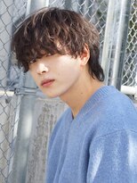 アイトーキョー 渋谷(AI TOKYO)&nbsp;波巻きハイライトマッシュパーマウルフ[渋谷駅]