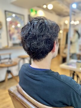 ワン エイティー ディグリース 恵比寿(180°One Eighty Degrees.) 朝の時短に！ナチュラルパーマ