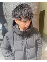 フリーク バーバーショップ 都島店(FREAK BARBER SHOP) 黒髪縦落ちツイストスパイラルパーマツーブロックマッシュ