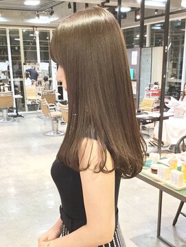 シティーバイローウェ 表参道(City/louwe) ミルクティーグレージュ