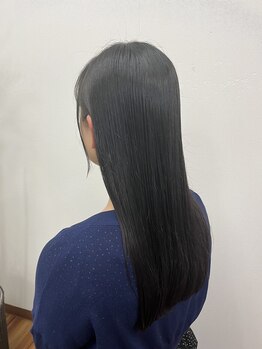アールアンドアール 津山店(R&R)の写真/知識と経験豊富な女性スタイリストのみ在籍！髪の悩みや理想を汲み取り、あなたに合ったスタイルをご提案♪