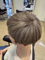 レッド(ReD) 白髪ぼかし/白髪ぼかしハイライト/脱白髪染め/金沢/髪質改善