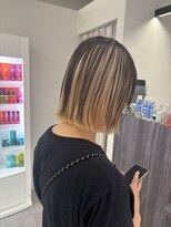 プレジールバイラファブリック(PLAISIR by LA FABRIQUE)&nbsp;アンブレラカラー×ボブ【新村/PLAISIR/草加】