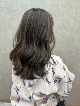 エニル(enil) ＊ハイライト×セミロング