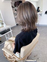 ブリーチなしでもできる透明感、透け感がすごい、ブリーチなしダブルカラーでハイトーンカラーがおすすめ！