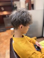 ヘアモーヴ チャンプス 南流山店&nbsp;シルバーブリーチ×メンズパーマ