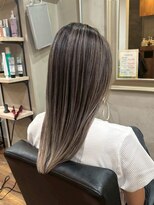 ヘアプレイスソル (HAIR PLACE SoL)&nbsp;ハイライトカラー/ベージュカラー/ストレートヘア