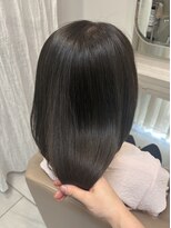 スイ オモテサンドウ(Sui OMOTESANDO)&nbsp;赤み消しオリーブカラー