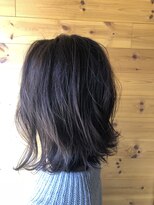 アッカ(ACCA)&nbsp;前下がり切りっぱなしボブ