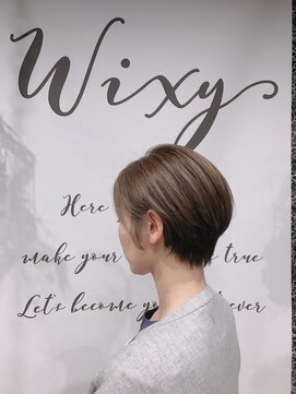 ウィクシー(wixy) くびれショート
