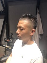 カレンズオブスタイル(CURRENNS OF STYLE) フェードカット 0.8ミリ